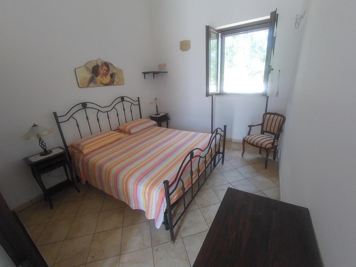 Azienda Agrituristica Masseria La Verna Patù Екстериор снимка