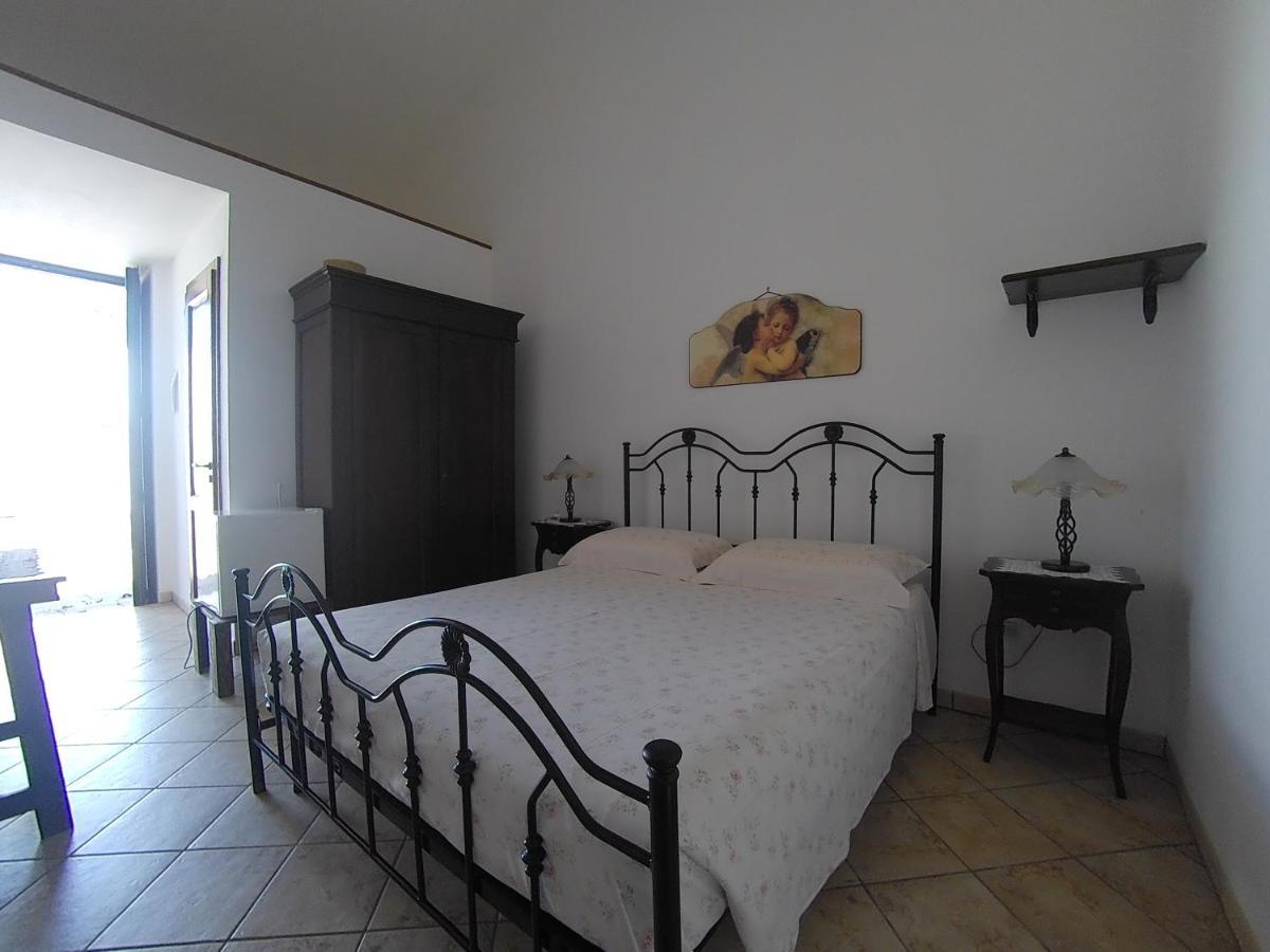 Azienda Agrituristica Masseria La Verna Patù Екстериор снимка