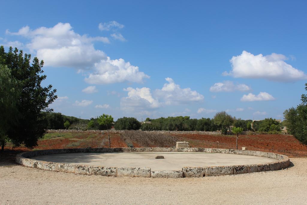 Azienda Agrituristica Masseria La Verna Patù Екстериор снимка