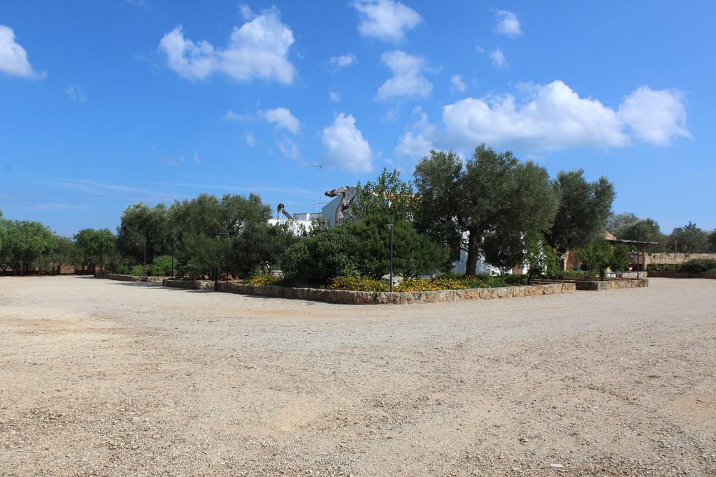 Azienda Agrituristica Masseria La Verna Patù Екстериор снимка