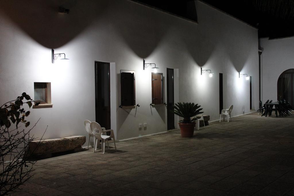 Azienda Agrituristica Masseria La Verna Patù Екстериор снимка
